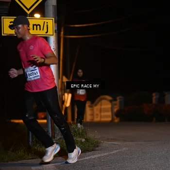 Runner Photo 8407109