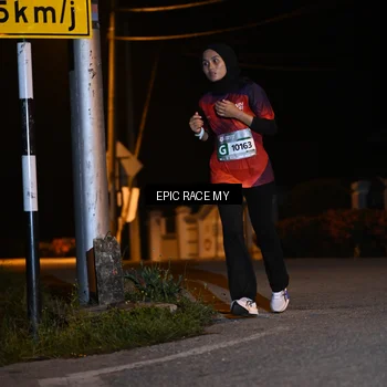 Runner Photo 8407111