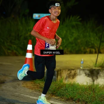 Runner Photo 8407114