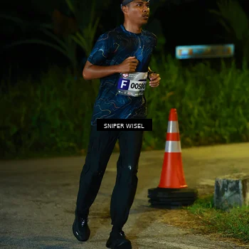 Runner Photo 8407128
