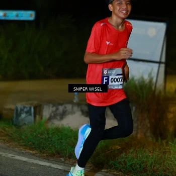 Runner Photo 8407129