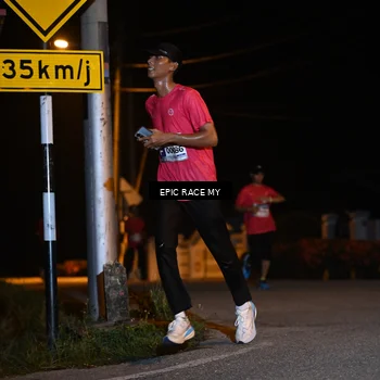 Runner Photo 8407141
