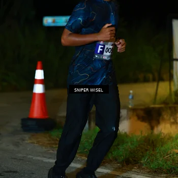 Runner Photo 8407142