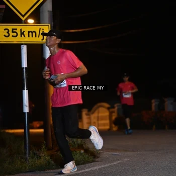 Runner Photo 8407143