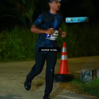 Runner Photo 8407147