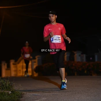 Runner Photo 8407148