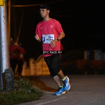 Runner Photo 8407169