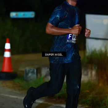Runner Photo 8407182