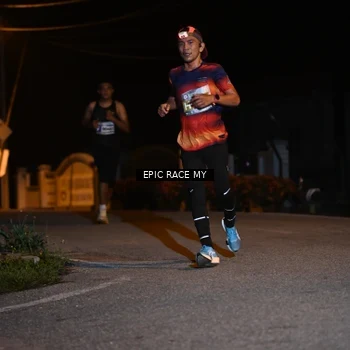 Runner Photo 8407188
