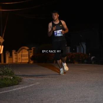 Runner Photo 8407198