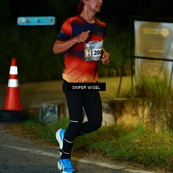 Runner Photo 8407204