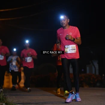 Runner Photo 8407209