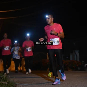 Runner Photo 8407212