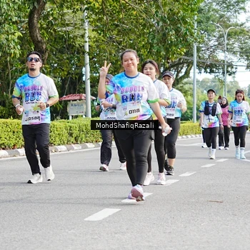 Runner Photo 8407214