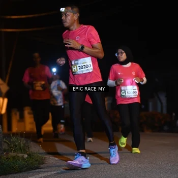 Runner Photo 8407223