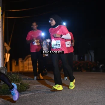 Runner Photo 8407230