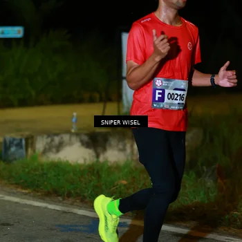 Runner Photo 8407231