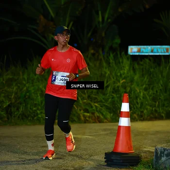 Runner Photo 8407234