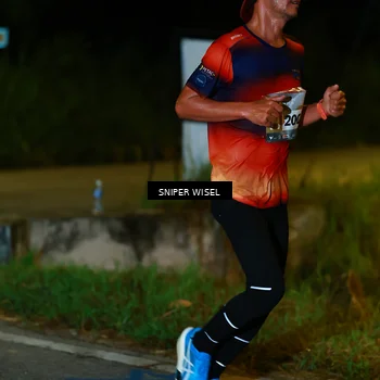Runner Photo 8407236