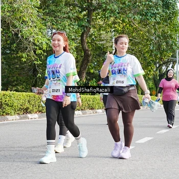 Runner Photo 8407237