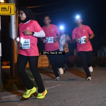Runner Photo 8407245