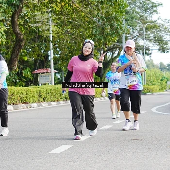 Runner Photo 8407250