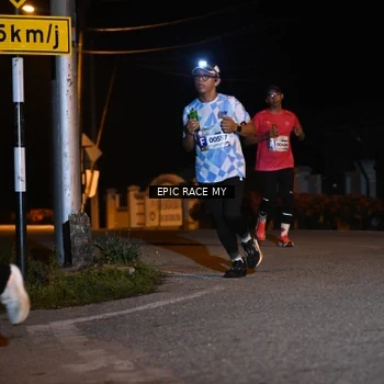 Runner Photo 8407259