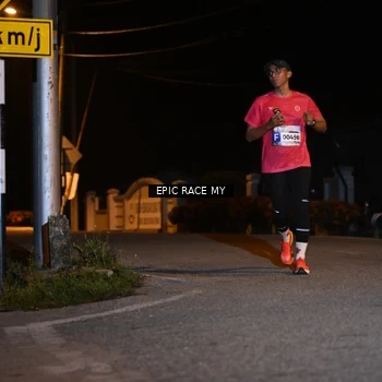 Runner Photo 8407264