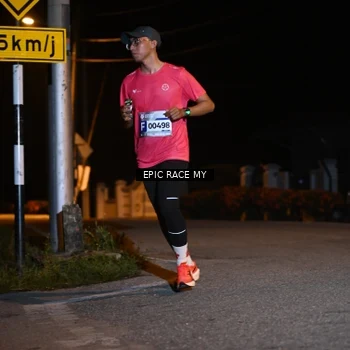 Runner Photo 8407266