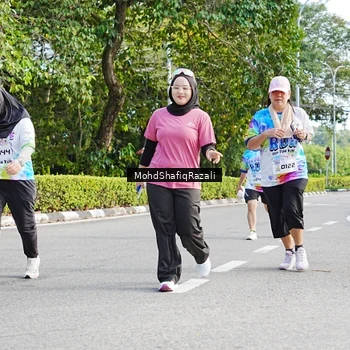 Runner Photo 8407268