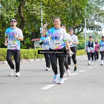 Runner Photo 8407275