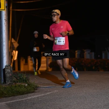 Runner Photo 8407289