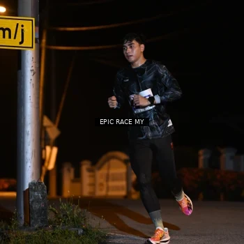 Runner Photo 8407331