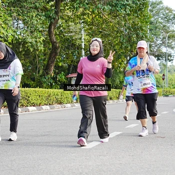Runner Photo 8407333
