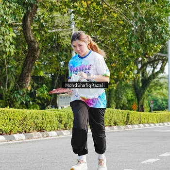 Runner Photo 8407336