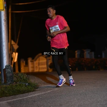 Runner Photo 8407343