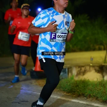 Runner Photo 8407345