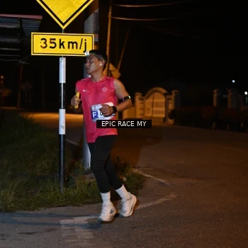 Runner Photo 8407353