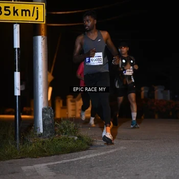 Runner Photo 8407359