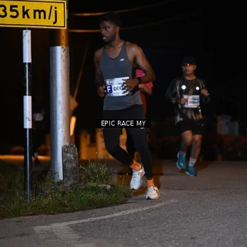Runner Photo 8407366