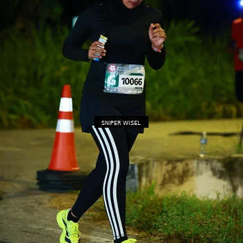 Runner Photo 8407368