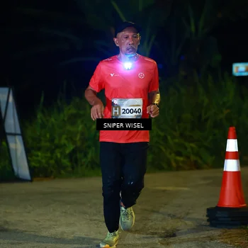 Runner Photo 8407373