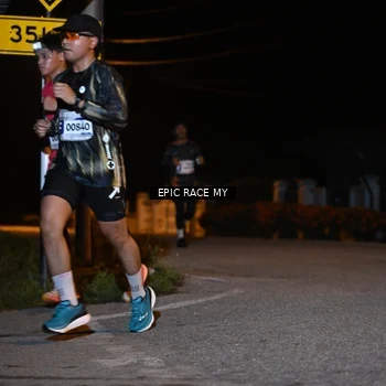 Runner Photo 8407381