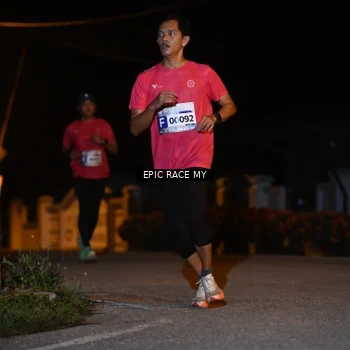 Runner Photo 8407398