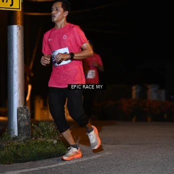 Runner Photo 8407403