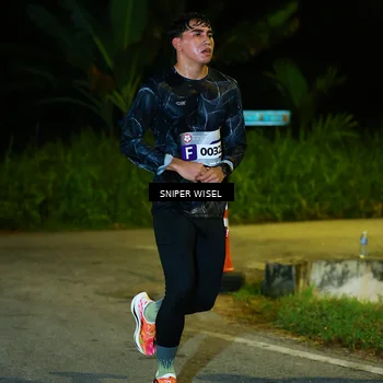 Runner Photo 8407425