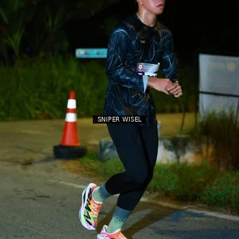 Runner Photo 8407433
