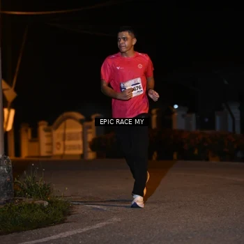 Runner Photo 8407436