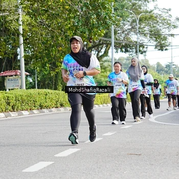Runner Photo 8407440