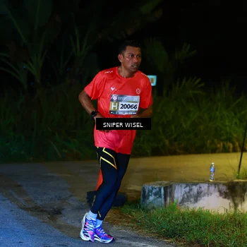 Runner Photo 8407448